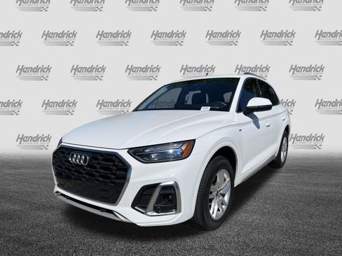 Used 2023 Audi Q5 2.0T Premium w/ Convenience Package AWD/4WD image 6