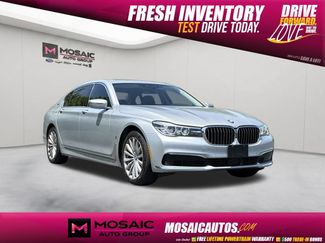 Used 2019 BMW 740e xDrive AWD/4WD video 1