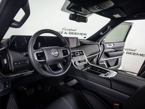Used 2025 Nissan Armada SL RWD image 28