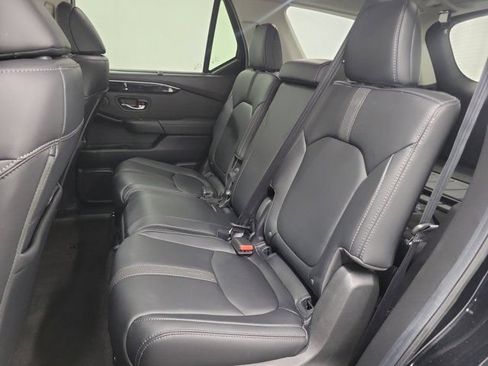 Certified 2025 Honda Pilot EX-L image 10