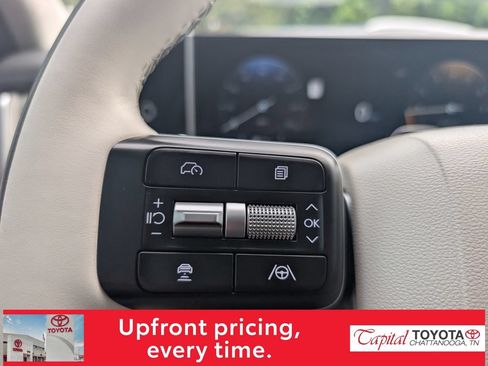 Used 2024 Hyundai Santa Fe Calligraphy AWD/4WD image 19