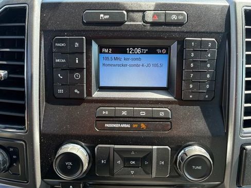Used 2018 Ford F150 XLT AWD/4WD image 18