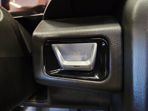 New 2026 GMC Yukon Denali w/ Sun & Power Step Package AWD/4WD image 28