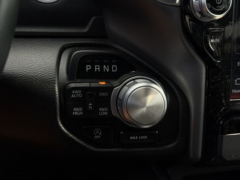 Used 2023 RAM 1500 Laramie AWD/4WD image 16