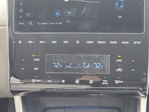 Certified 2024 Hyundai Tucson Limited image 17