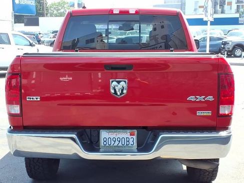 Used 2019 RAM 1500 Classic SLT w/ Luxury Group AWD/4WD image 11