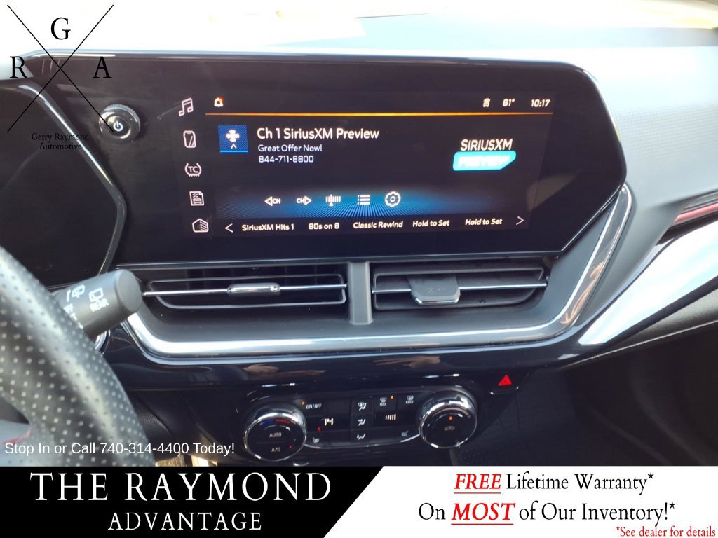 Used 2025 Chevrolet Trax RS w/ Sunroof Package FWD image 21