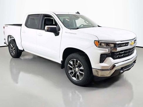 Used 2022 Chevrolet Silverado 1500 LT image 39