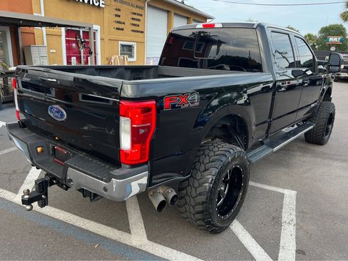 Used 2018 Ford F250 Lariat w/ Lariat Ultimate Package AWD/4WD image 40