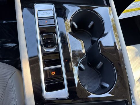 New 2026 Volkswagen Atlas SEL image 26