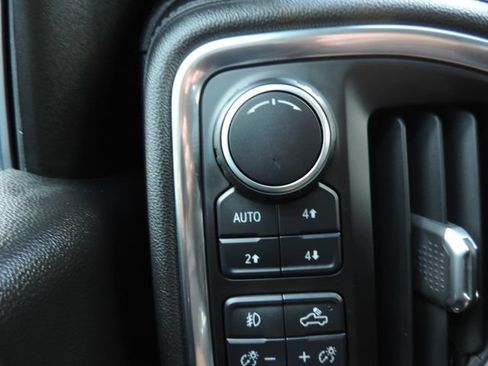 Certified 2019 Chevrolet Silverado 1500 High Country w/ Technology Package AWD/4WD image 29