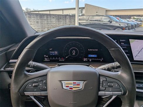 Certified 2021 Cadillac Escalade Premium Luxury w/ Driver Assist Tech Package image 30