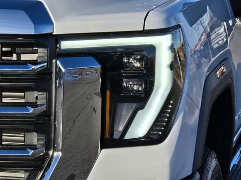 New 2025 GMC Sierra 2500 SLE w/ SLE Value Package; image 36