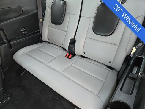 Used 2021 Ford Explorer XLT w/ Equipment Group 202A RWD image 29