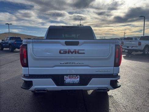 Used 2021 GMC Sierra 1500 Denali w/ Denali Ultimate Package image 4