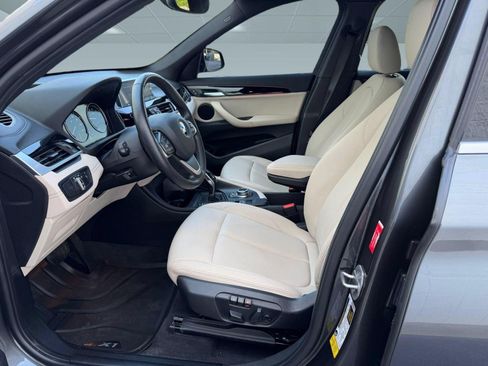 Used 2021 BMW X1 sDrive28i w/ Premium Package FWD image 5
