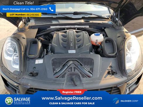 Used 2015 Porsche Macan S w/ Infotainment Package AWD/4WD image 16