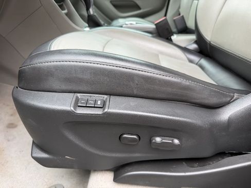 Used 2016 Buick Encore Leather AWD/4WD image 17