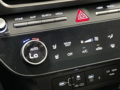 Used 2025 Hyundai Sonata Limited image 8