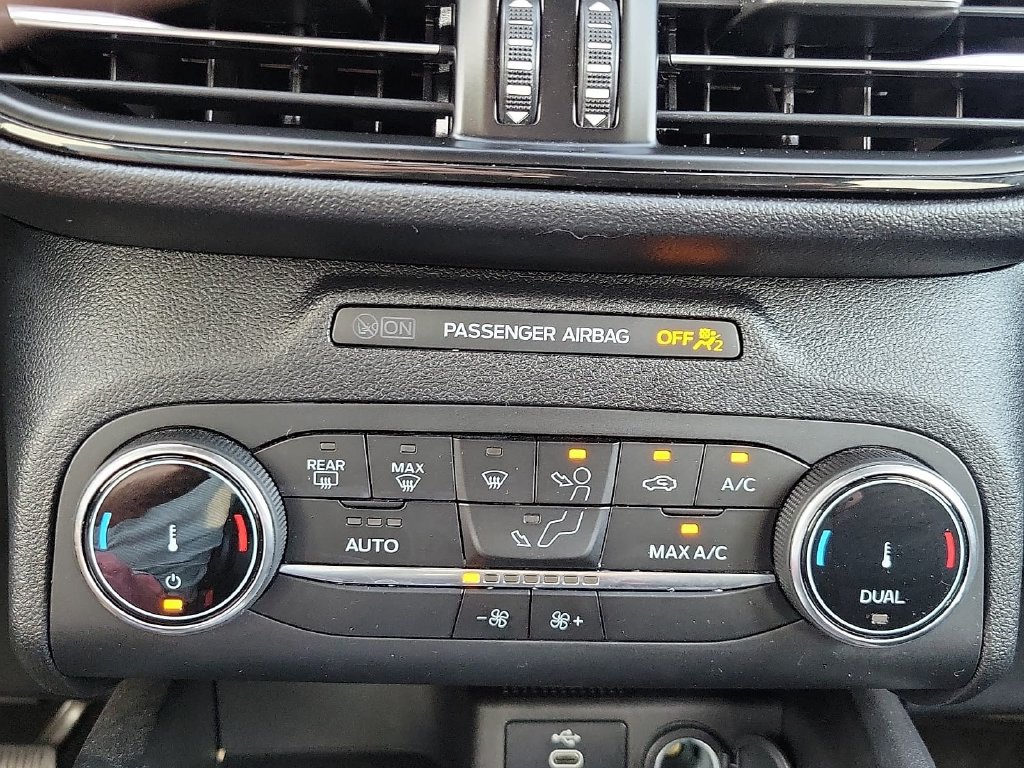 Used 2025 Ford Escape ST-Line AWD/4WD image 19