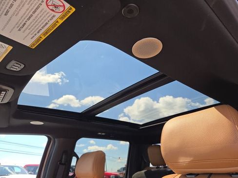 Used 2023 Ford F350 Platinum AWD/4WD image 10