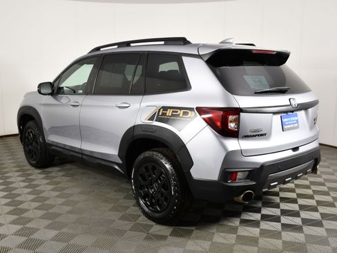 Used 2022 Honda Passport TrailSport image 8