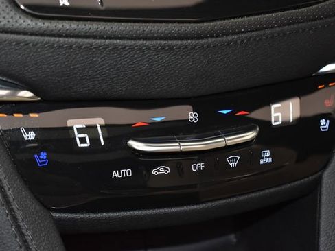 Used 2023 Cadillac XT5 Sportv w/ Technology Package image 31