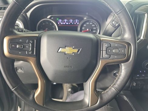 Used 2021 Chevrolet Silverado 1500 High Country w/ Technology Package image 29