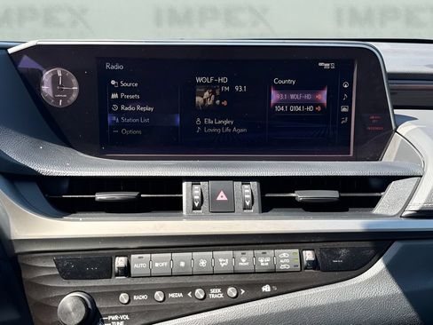 Used 2019 Lexus ES 350 w/ Premium Package FWD image 17