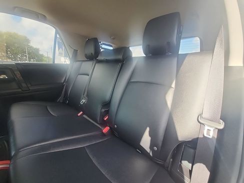 Used 2019 Toyota 4Runner TRD Off-Road Premium image 8