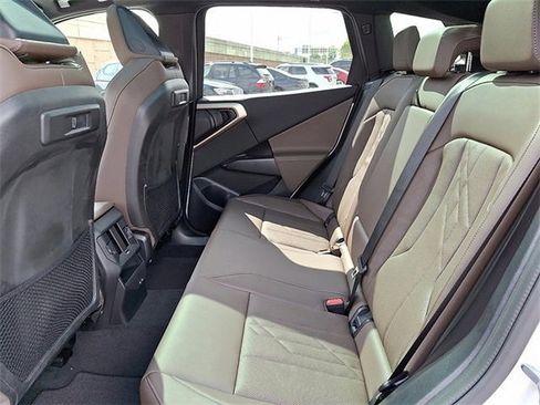 Certified 2025 BMW X3 xDrive30i w/ Premium Package image 5