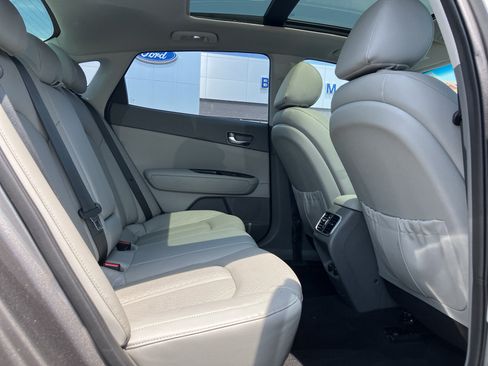 Used 2016 Kia Optima EX w/ Premium Package FWD image 32