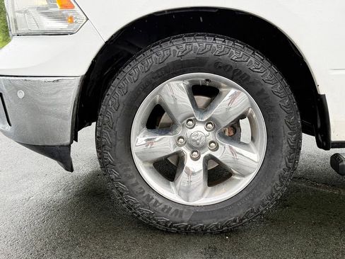 Used 2019 RAM 1500 Big Horn AWD/4WD image 37