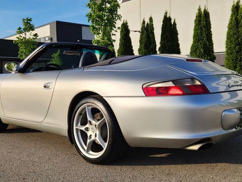 Used 2002 Porsche 911 Cabriolet image 4