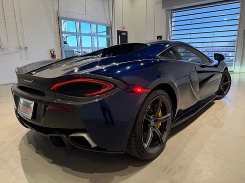 Used 2016 McLaren 570S Coupe RWD image 8