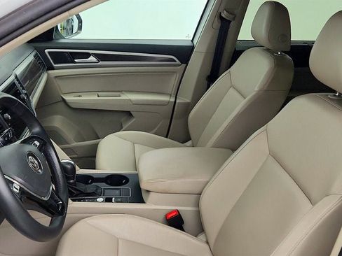 Used 2018 Volkswagen Atlas SE FWD image 19