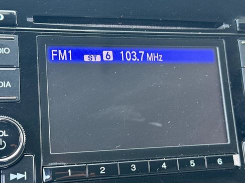 Certified 2022 Honda HR-V LX image 17