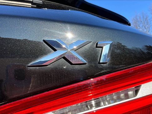 Used 2017 BMW X1 sDrive28i image 32