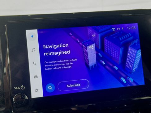 Used 2025 Toyota Corolla LE image 22