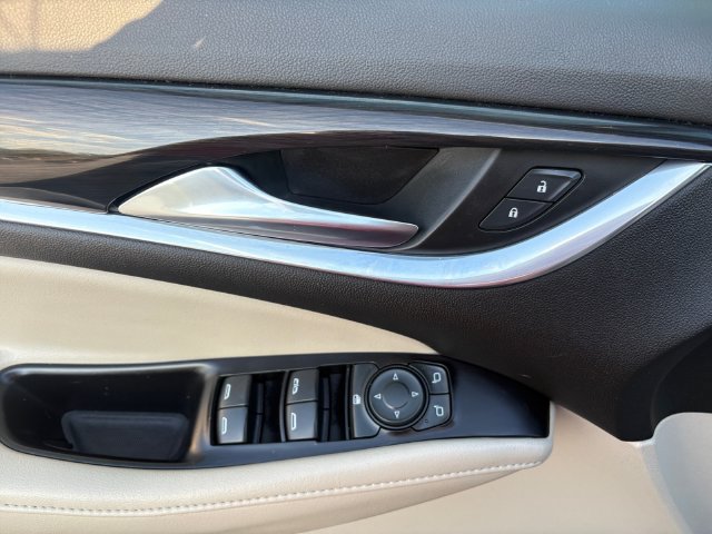 Used 2020 Buick Enclave Essence w/ LPO, Floor Liner Package FWD image 20