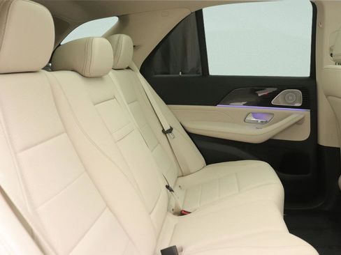 New 2026 Mercedes-Benz GLE 450 4MATIC image 8