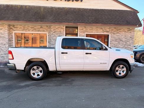 Used 2023 RAM 1500 Lone Star AWD/4WD image 4