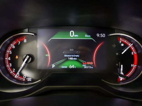 Used 2024 Toyota RAV4 LE image 34