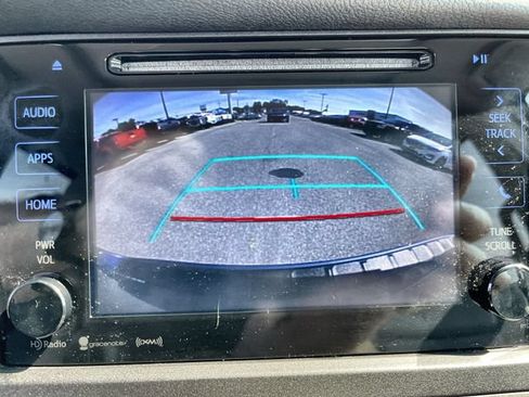 Used 2017 Toyota Sienna XLE AWD/4WD image 23