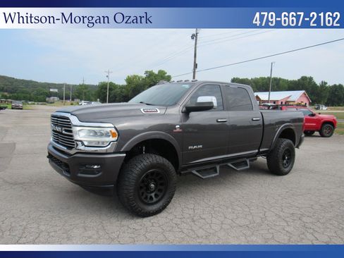 Used 2022 RAM 2500 Laramie AWD/4WD image 1