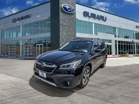 Certified 2022 Subaru Outback Limited AWD/4WD image 1