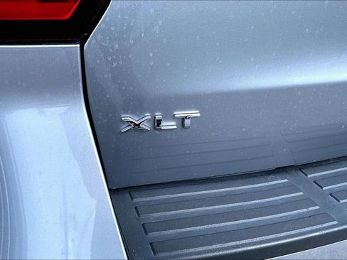 Used 2024 Ford Expedition XLT AWD/4WD image 42