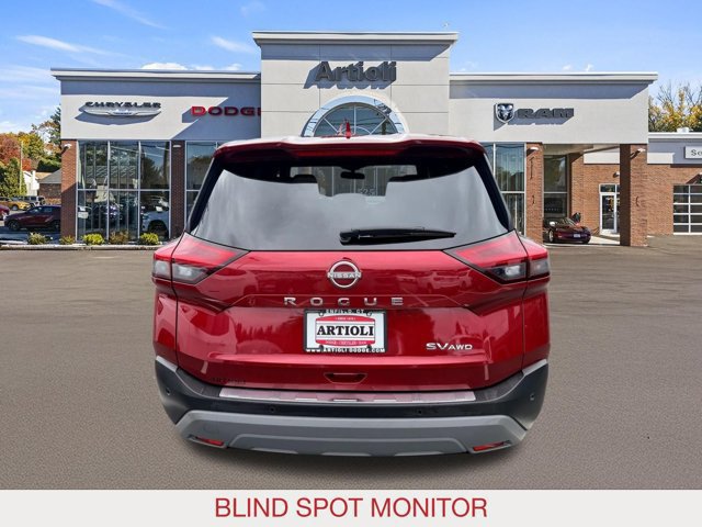 Used 2023 Nissan Rogue SV AWD/4WD image 5
