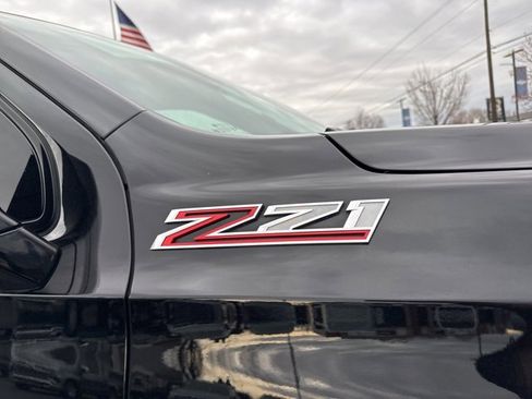 Used 2021 Chevrolet Tahoe Z71 w/ Z71 Signature Package image 10