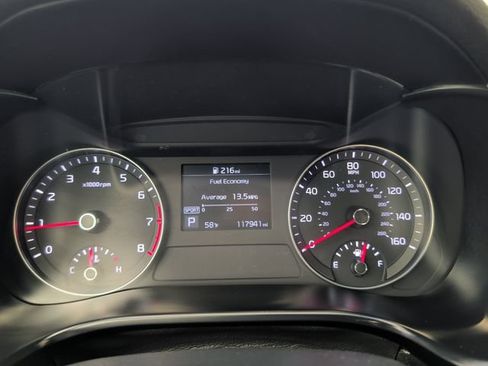 Used 2019 Kia Forte LXS FWD image 17